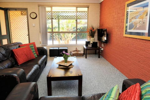Acacia - Accommodation Georgetown 2