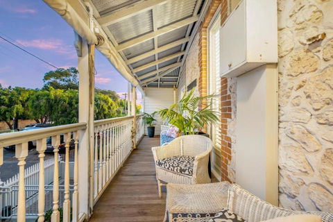 Accommodation In Fremantle - Accommodation Georgetown 3