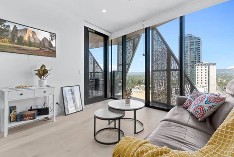Adelaide CBD Oasis - 2BR Realm Retreat - Level 19 - Accommodation Georgetown 0