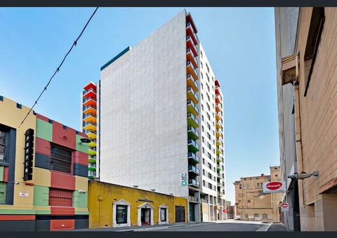 Adelaide City Vibe - Accommodation Georgetown 2