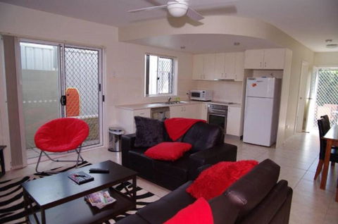 Adrift, 5B Scott Street - Accommodation Georgetown 1