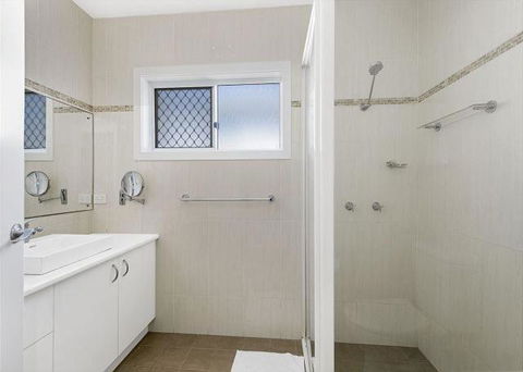 Adrift, 5B Scott Street - Accommodation Georgetown 3