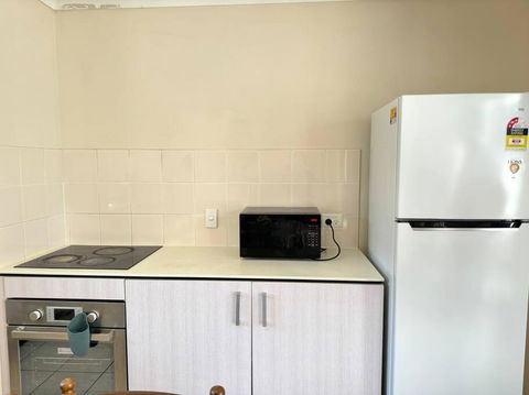 Affordable 3-Bedroom Grannyflat In Coopers Plains - Accommodation Georgetown 3