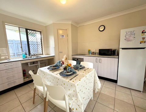 Affordable 3-Bedroom Grannyflat In Coopers Plains - Accommodation Georgetown 0