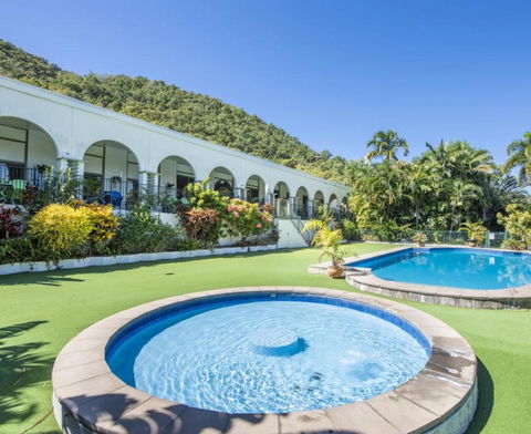 AFFORDABLE ISLAND ESCAPE! Queen Studio, Nelly Bay - Accommodation Georgetown 0