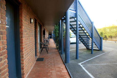 Admiral Motor Inn - Accommodation Georgetown 4