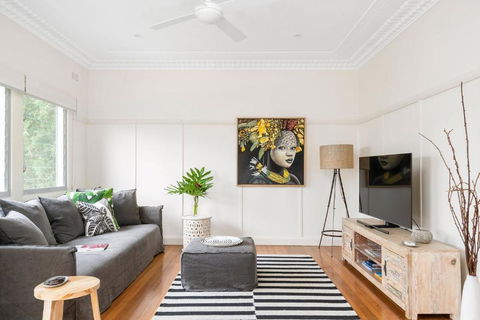 A Perfect Stay - The White Rabbit - Accommodation Georgetown 2