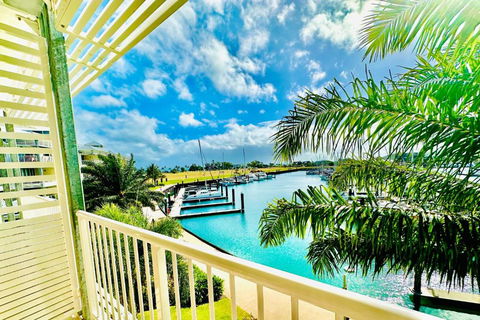 Absolute Luxury Marina Lifestyle At The Port Of Airlie Beach - Accommodation Georgetown 2