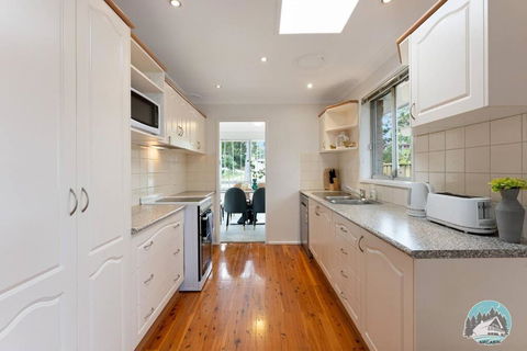 Aircabin - Marayong - Convenient - 3 Beds House - Accommodation Georgetown 3