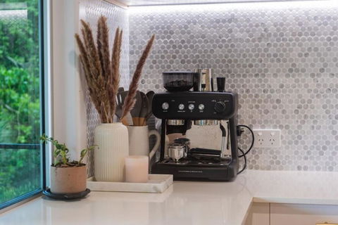 Airlie Abode - Accommodation Georgetown 4