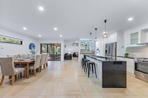 Airlie Beach Home - Accommodation Georgetown 3