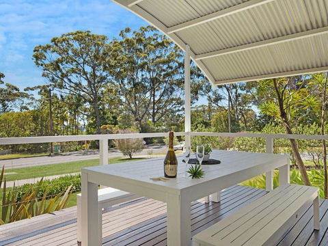 Akarana Beach House By Jervis Bay Rentals - Accommodation Georgetown 1