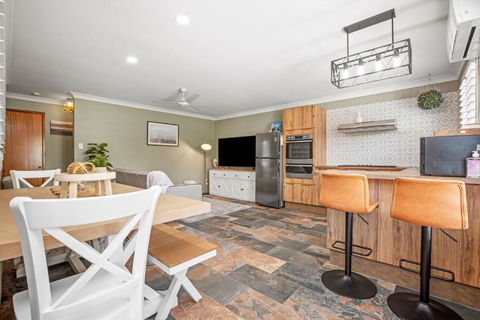Akuli By The Sea Unit 2 - Accommodation Georgetown 3