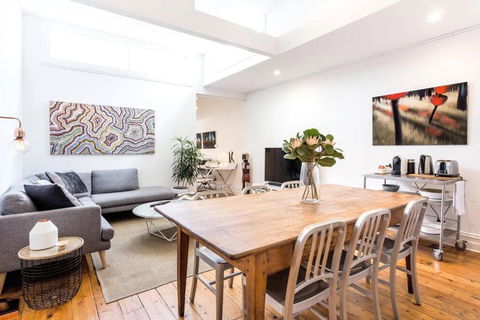 Albert Park Victorian House With Style And Art Gallery - Accommodation Georgetown 3