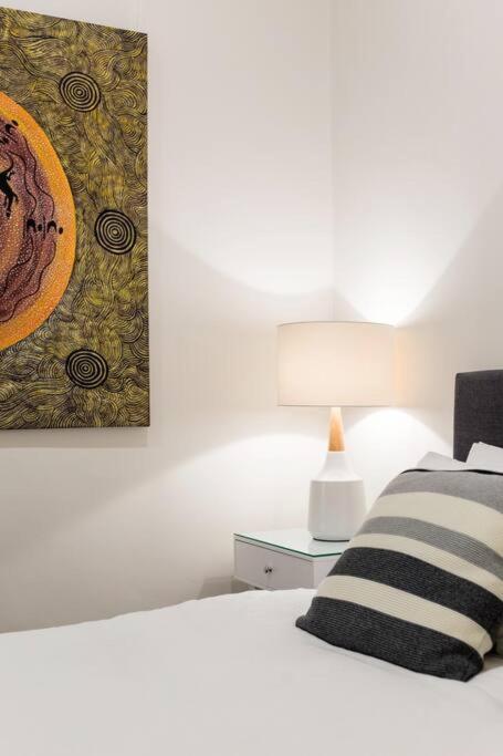Albert Park Victorian House With Style And Art Gallery - Accommodation Georgetown 4
