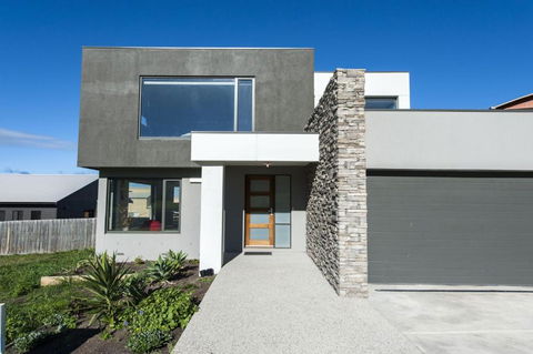 Albion - Accommodation Georgetown 2