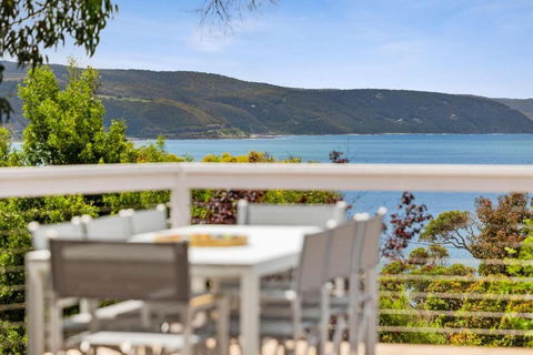 Albys At Lorne - Accommodation Georgetown 0