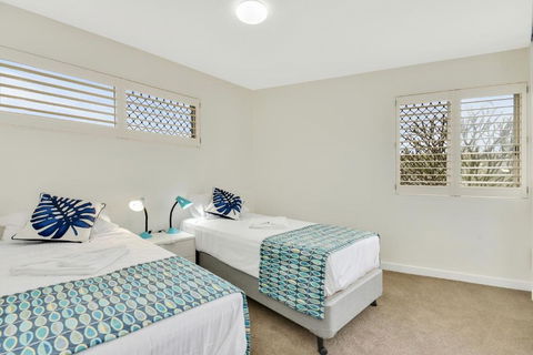 Alex Beach Apt Bilgola4 - Accommodation Georgetown 4