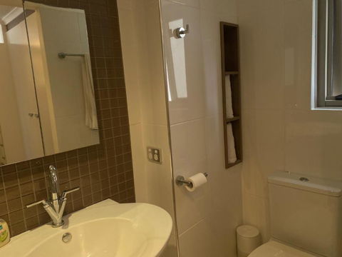 Alex Beachfront 3 Brm Apartment - 9th Floor - Accommodation Georgetown 2