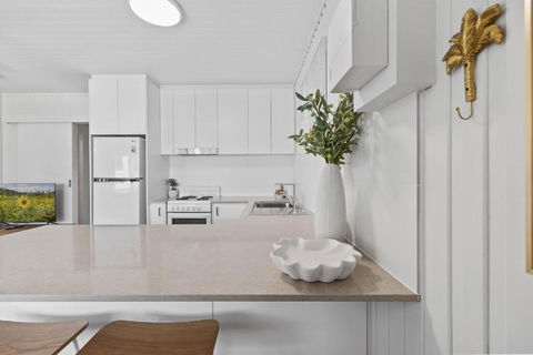 Alex Beachside Pet Friendly 2 Bed Apartment - Accommodation Georgetown 4