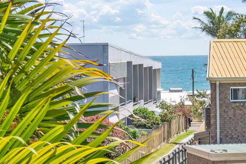 Alex Home With Easy Pathway To The Beach - Accommodation Georgetown 2