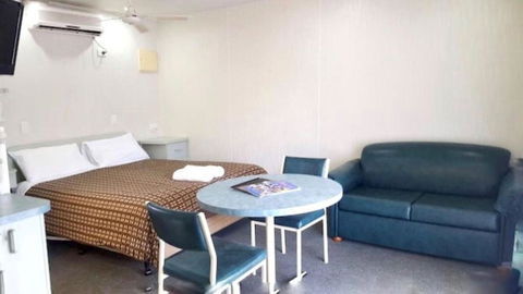 Alexandra Parklife Studio 5 - Accommodation Georgetown 3