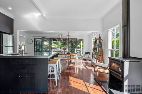 Alfie Your Stay Right In The Heart Of Berry - Accommodation Georgetown 1
