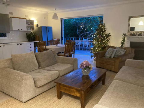 Alkira House Freshwater Beach 5 Mins To Manly - Accommodation Georgetown 2