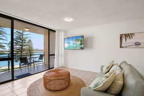 Allamanda, Unit 11, 32 Esplanade, Bulcock Beach - Accommodation Georgetown 1