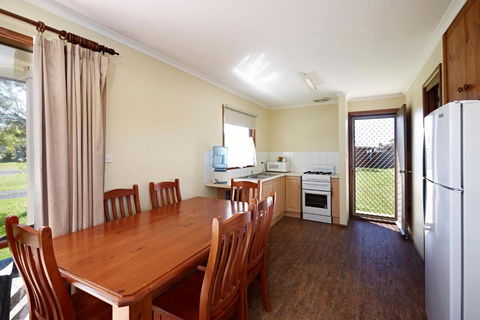 Allestree Holiday Units - Accommodation Georgetown 1