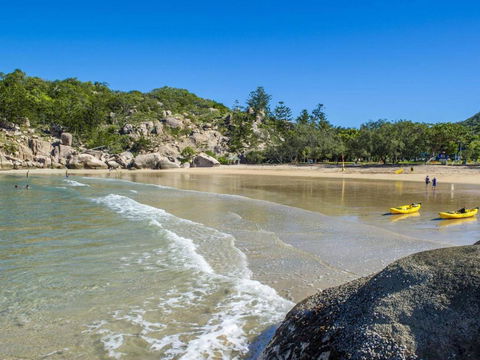 Alma Bay Holiday Unit 3 - Accommodation Georgetown 1