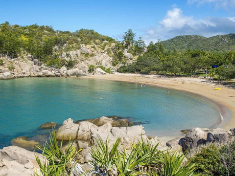 Alma Bay Holiday Unit 3 - Accommodation Georgetown 3
