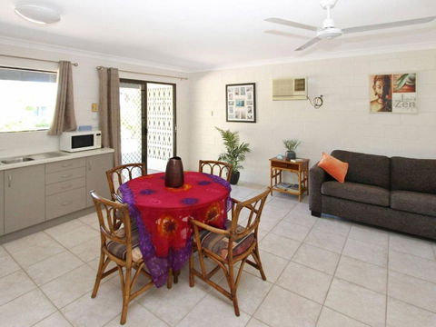 Alma Bay Holiday Unit 3 - Accommodation Georgetown 4