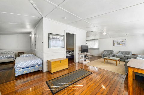 Almare 7 Gowing Street - Accommodation Georgetown 3