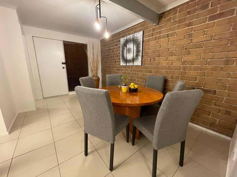Aloha Adelaide - Accommodation Georgetown 4