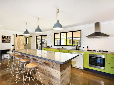 Aloha - Short Drive To Berry & The Beach - Fireplace And Firepit - Accommodation Georgetown 3
