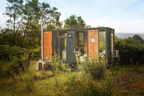 Alpaca Tiny House With Vineyard Lakeside By Tiny Away - Accommodation Georgetown 0
