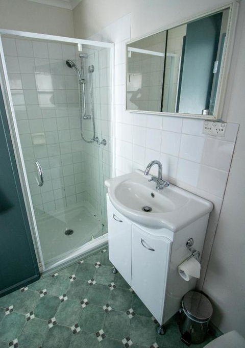 Altitude Apartment 1 - Accommodation Georgetown 3