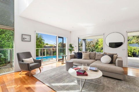 Amalfi Dream - Pool, Spa, Walk To Beach And Shops - Accommodation Georgetown 4