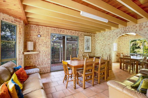 Amaroo Rainbow Shores - Accommodation Georgetown 2
