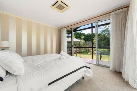 Amazing Acreage Style Living - Accommodation Georgetown 0