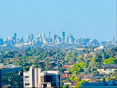 Amazing City View 2 Bedroom Condo 1 Min Station - Accommodation Georgetown 0