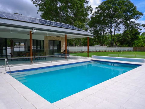Amazing House Big Swimming Pool BBQ - Accommodation Georgetown 1