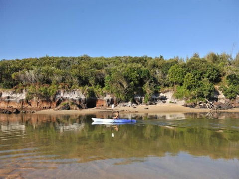 Amazing Currimundi Lakefront Ocean Penthouse - Accommodation Georgetown 2