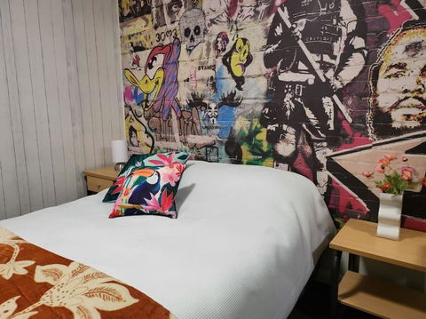 Amazing Studio Apartment Front Flinders Station - Accommodation Georgetown 0