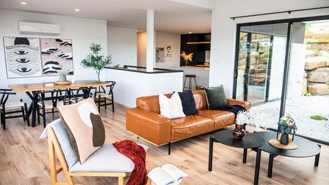 Amazing View Architech Home 8Minutes To Hobart CBD - Accommodation Georgetown 0