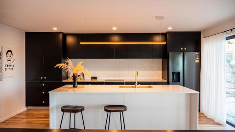 Amazing View Architech Home 8Minutes To Hobart CBD - Accommodation Georgetown 2