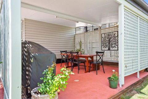 Ambiente Cottage - Pet And Family Friendly - Accommodation Georgetown 2