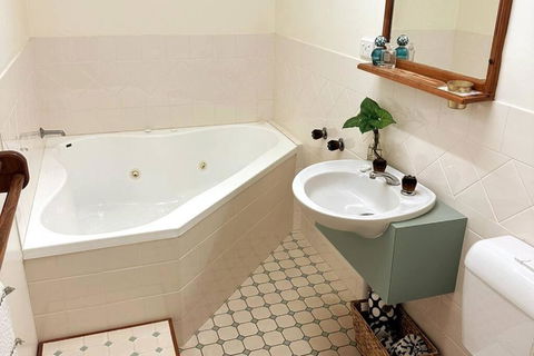 Amity Jigsaw House - Accommodation Georgetown 1