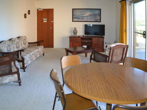 Anchorage 10 - Accommodation Georgetown 1